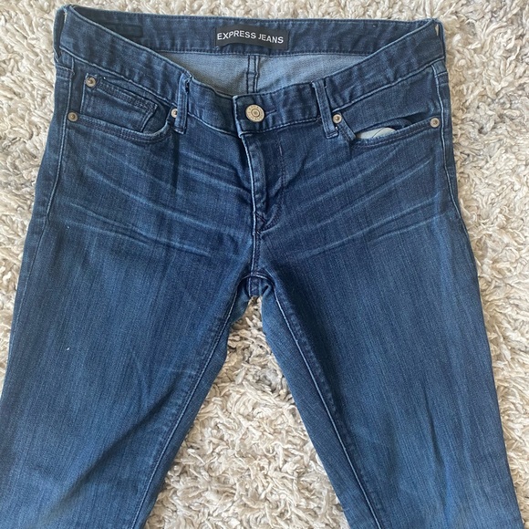 Express Low Rise Skinny Jeans - Picture 3 of 3